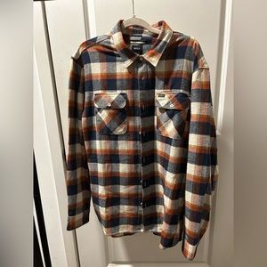RVCA plaid flannel like new